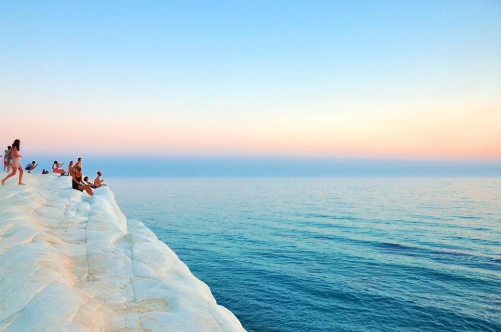 Baia Dei Turchi Locazione Turistica Hotel Realmonte Bagian luar foto