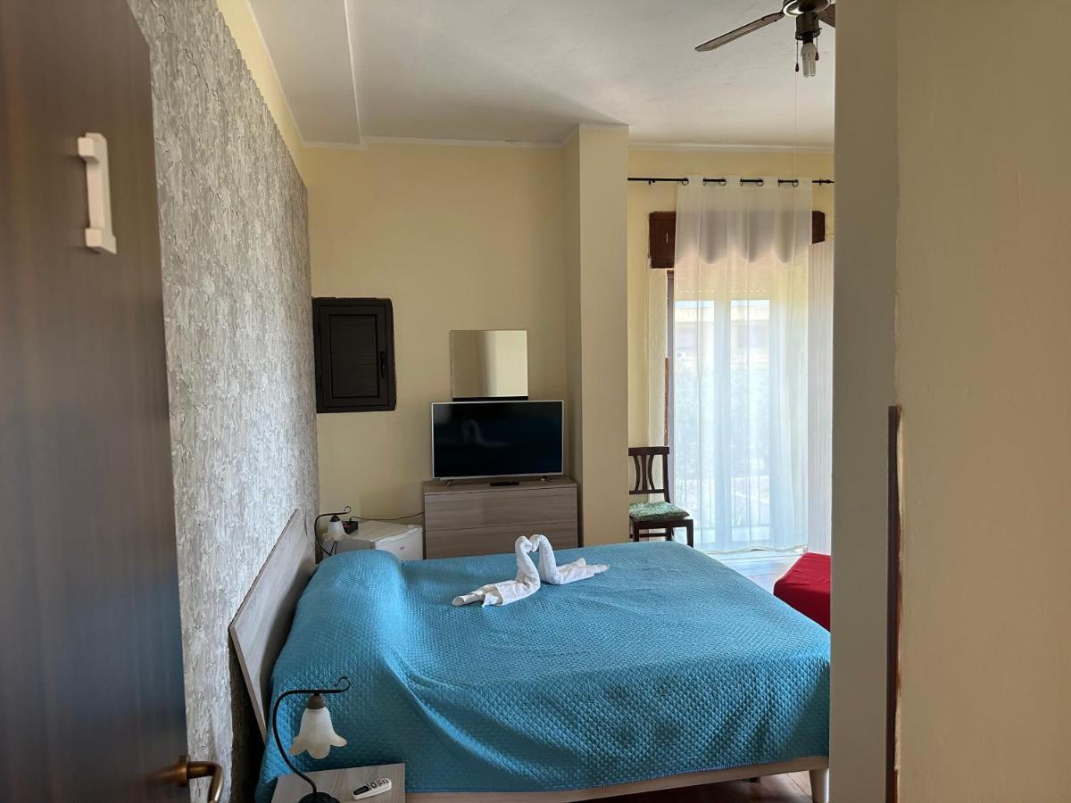 Baia Dei Turchi Locazione Turistica Hotel Realmonte Bagian luar foto